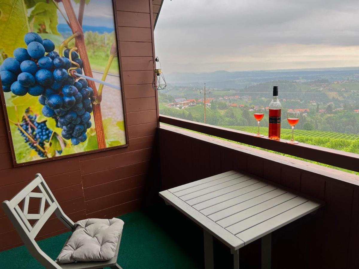 Schilcherland Lodge Greisdorf ภายนอก รูปภาพ